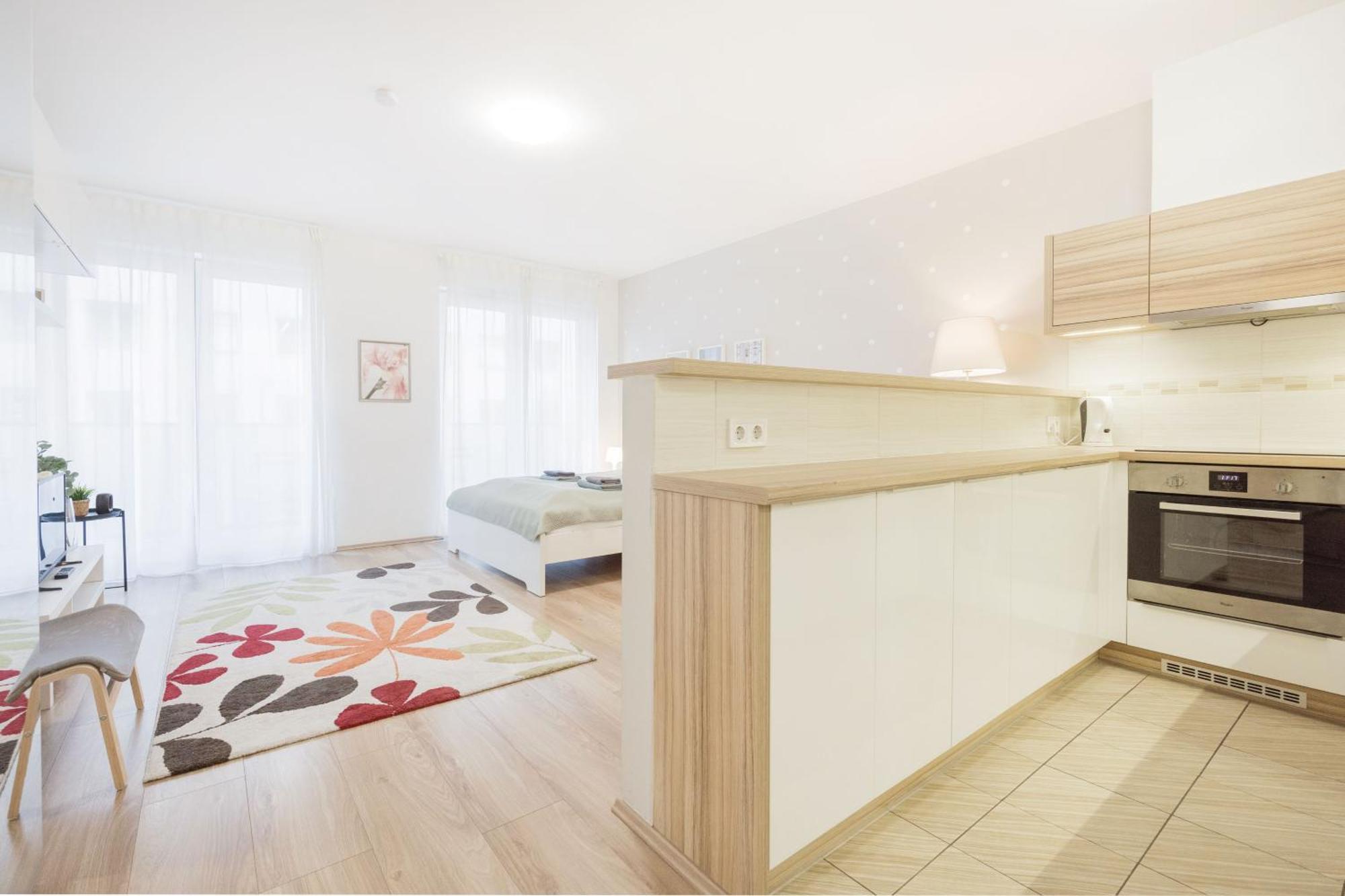 Ferienwohnung The Chic Crib With Balcony Budapest Exterior foto